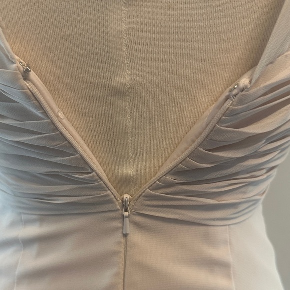 Bill Levkoff Elegant Cream Evening Gown Size 2 - Picture 9 of 14